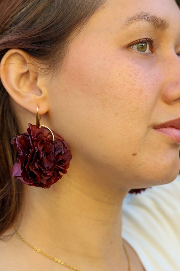 Boucle d'oreille en fleur stabilisé modèle Catherine