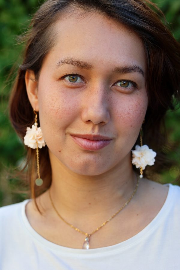 Boucle en fleur naturelle stabilisée modèle Chloé