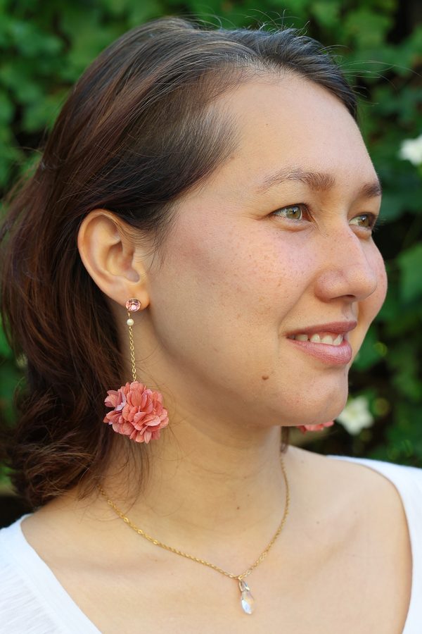 Boucle en fleur naturelle stabilisée modèle Aurore