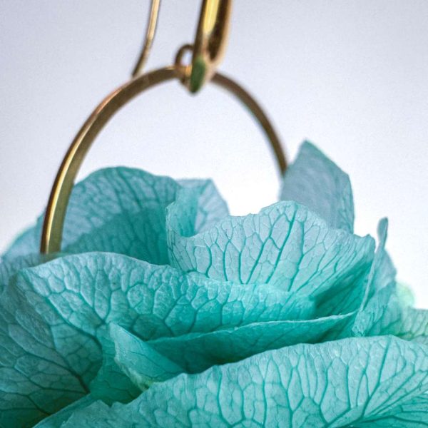 Boucle d'oreille en fleur stabilisé modèle Elisa