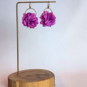 Boucle d'oreille en fleur stabilisé modèle Anne Laure