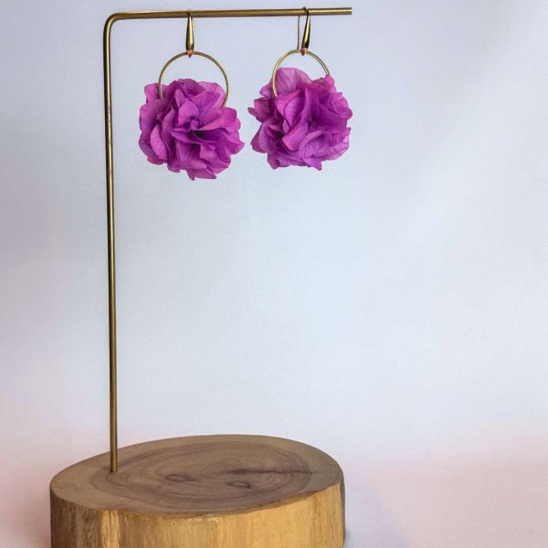 Boucle d'oreille en fleur stabilisé modèle Anne Laure