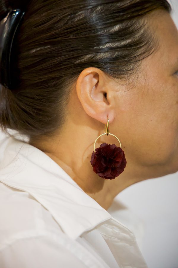 Boucle d'oreille en fleur stabilisé modèle Sandrine