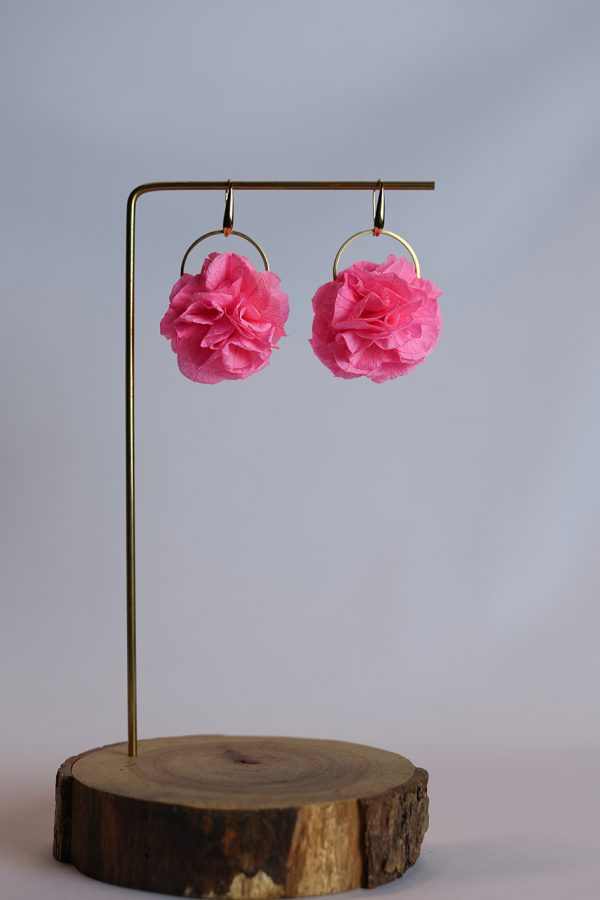 Boucle d'oreille en fleur stabilisé modèle Léna