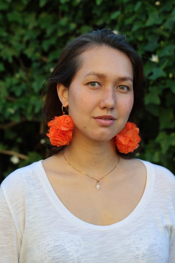 Boucle d'oreille en fleur stabilisé modèle Maya