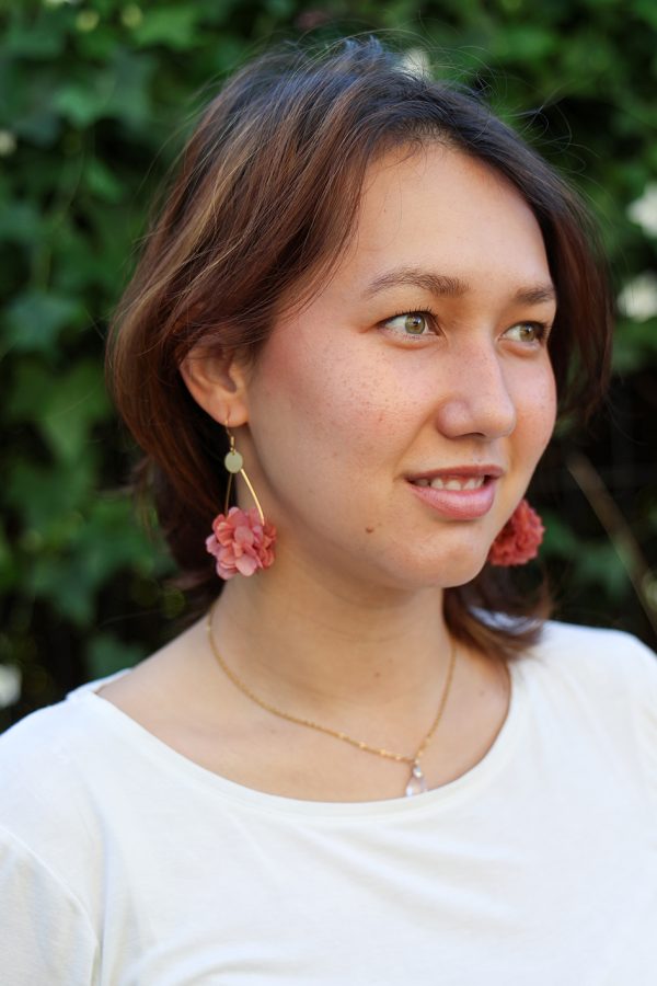 Boucle en fleur naturelle stabilisée modèle Nora