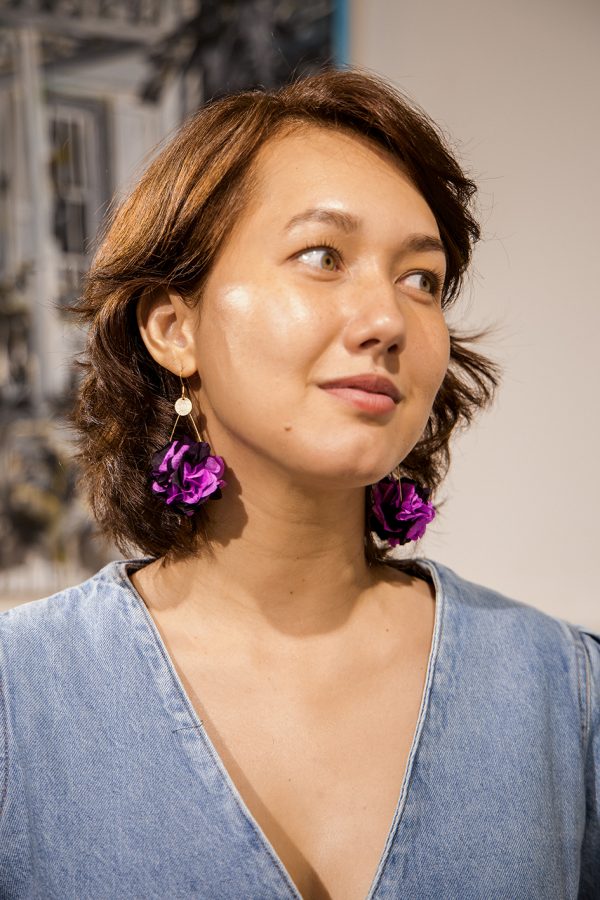 Boucle d'oreille en fleur stabilisé modèle Calista